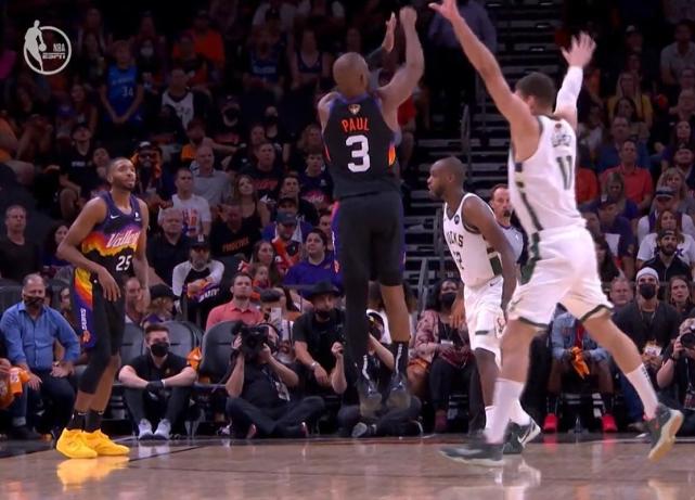 保罗被垫脚后又上场了吗,保罗被垫脚完整版