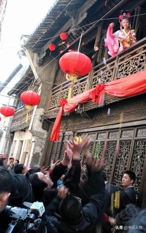 追思与新生文章,漫谈清明阅读理解