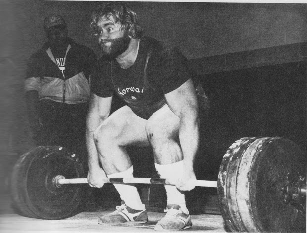 莫兰特900个深蹲,李莫兰深蹲