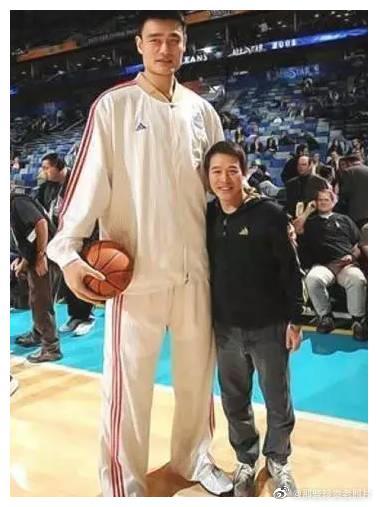 为什么足球是世界第一运动,为什么足球是世界第一运动作文