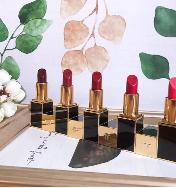 tf口红真假辨别图片,tf口红真假辨别专柜