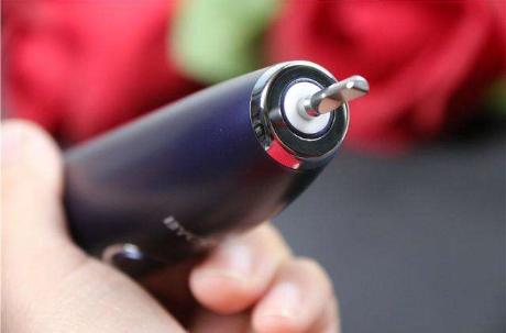 男士电动牙刷哪个牌子好,一支电动牙刷教你有效清除烟牙污渍