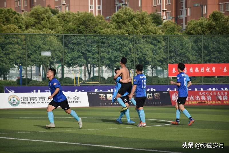 西安超过十年的业余足球队,追寻足球