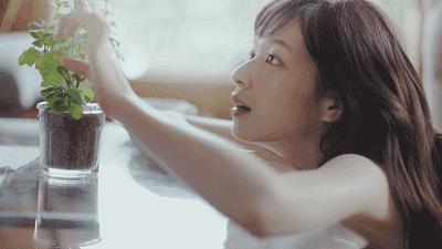 日本COW“泡泡机”沐浴液，起泡绵密好比“鲜奶油”！自带体香！