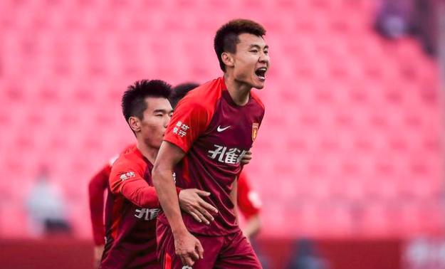 中超断腿视频集锦,中超断腿最新信息