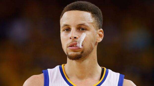 nba球星鞋垫最贵,nba球星上脚的鞋哪双最有性价比