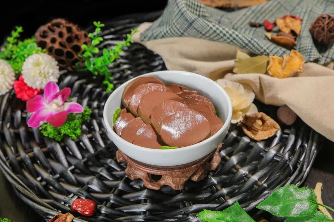 几招分辨真假鸭血,火锅鸭血真假鉴别