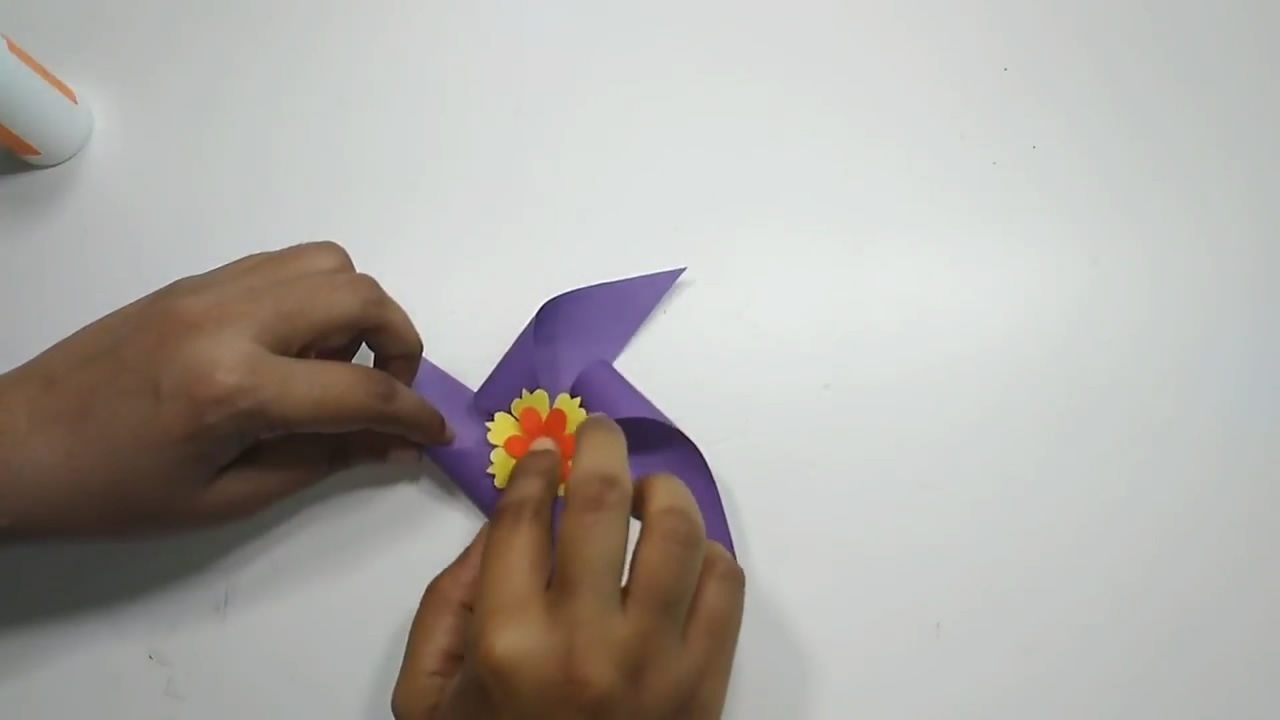 80后纸风车怎么做,90后风车手工制作