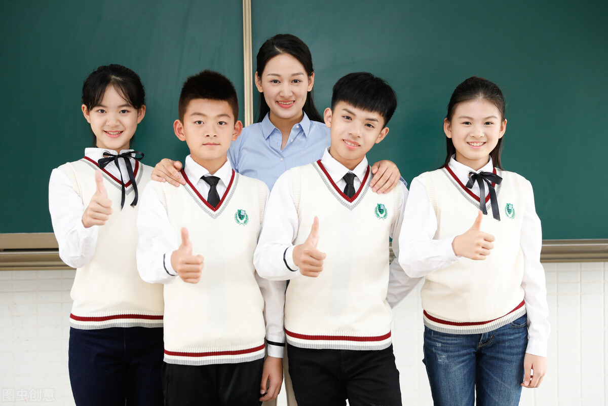 学而思对比猿辅导四年级数学课，亲身体验后，我发现存在天壤之别