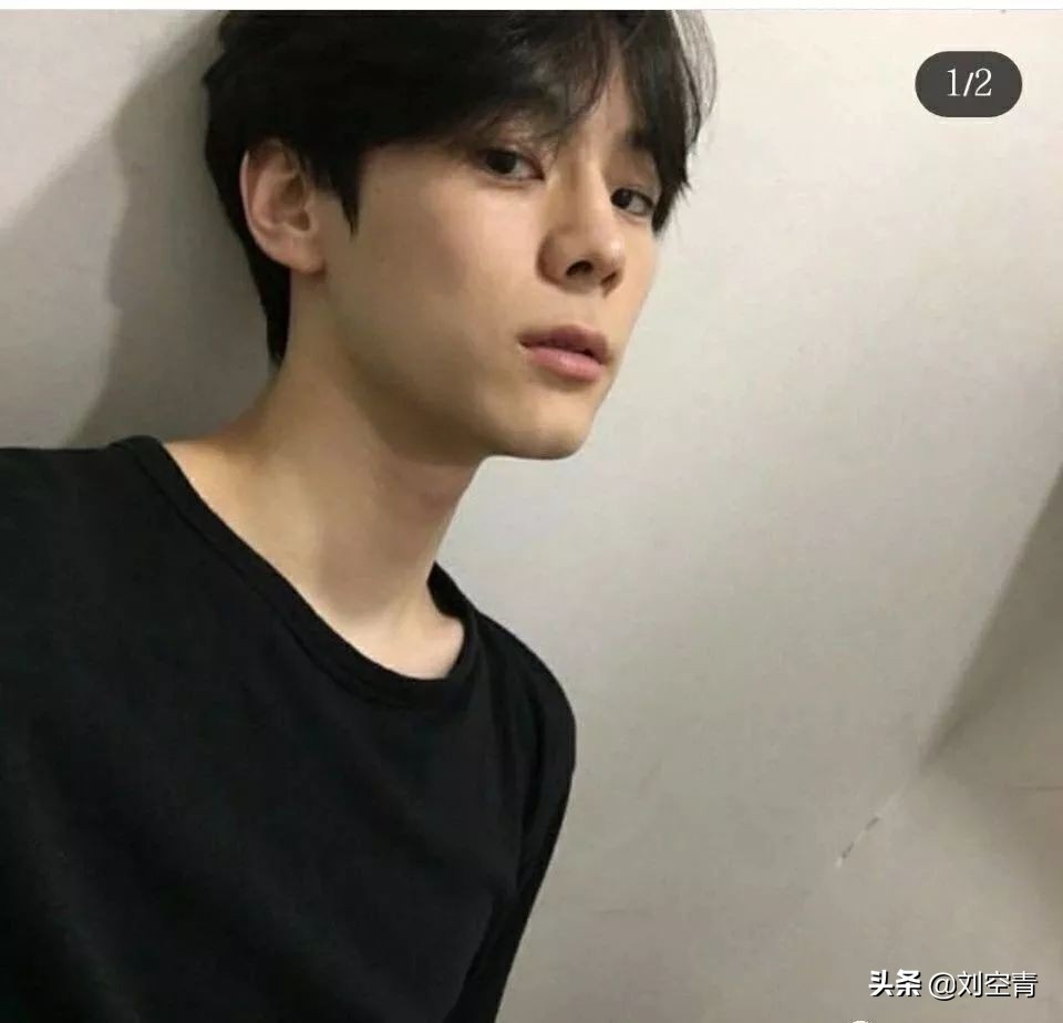 持刀抢劫学生,学生持刀抢劫男生寝室案