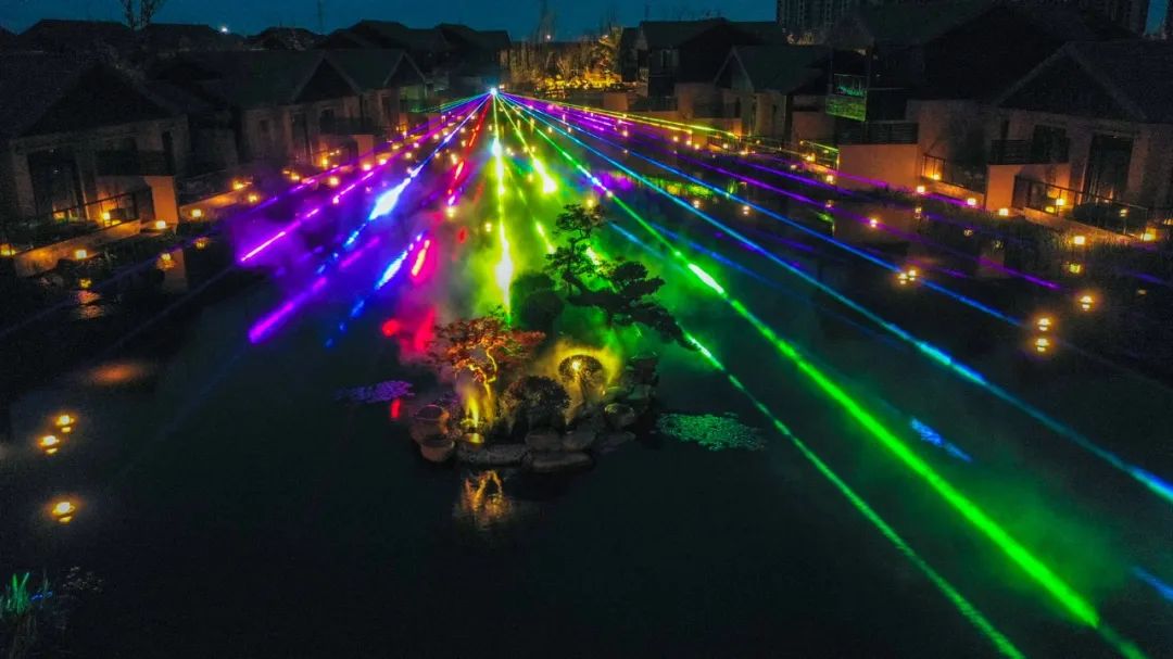 住进风景里温泉酒店,住进风景里旅游度假温泉酒店