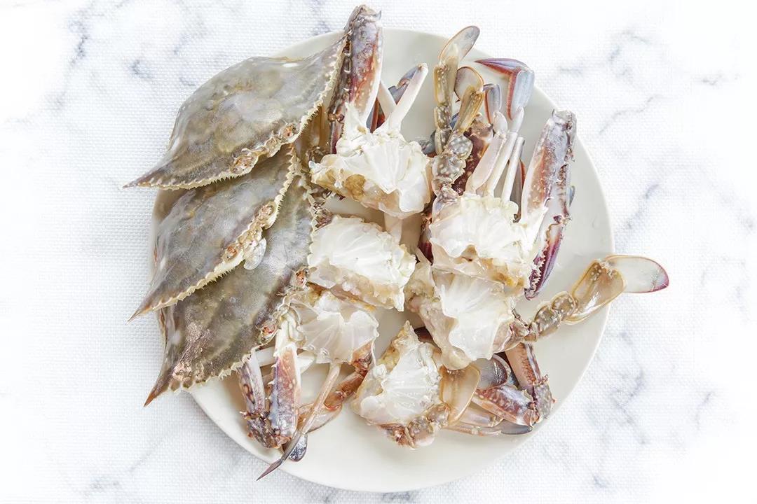 梭子蟹年糕煲做法大全家常,芋头火腿梭子蟹的做法大全