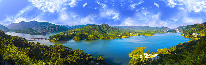 广西巴马扶贫,广西巴马村的旅游特色