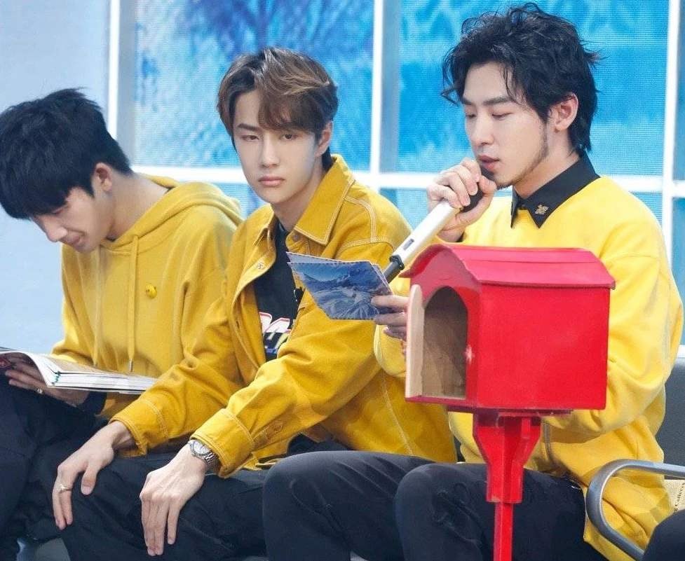 芒果台为啥捧黄明昊,芒果tv黄明昊艰难之路