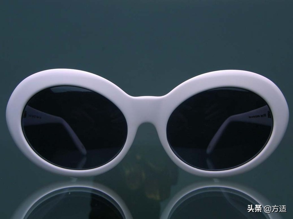 说唱歌手喜欢戴的眼镜,说唱歌手戴的无框眼镜推荐