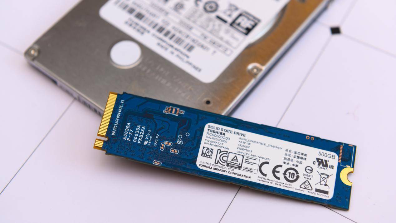 东芝rc500nvme固态硬盘开箱视频,东芝rc500全新固态硬盘接口