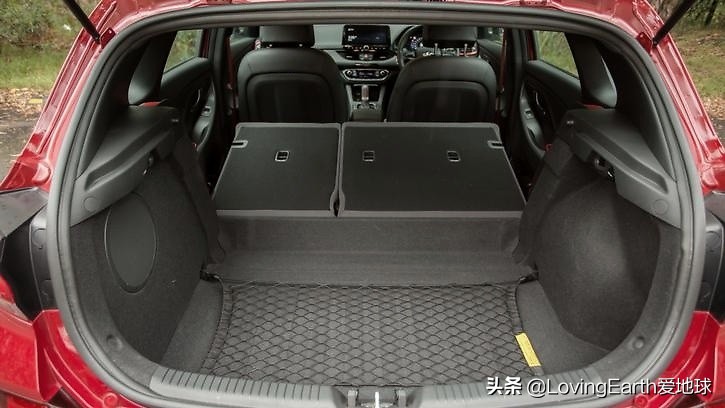 新款现代i30n路试谍照曝光,现代i30n三厢版