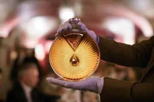 最美威士忌酒瓶排行,最美酒瓶图片大全