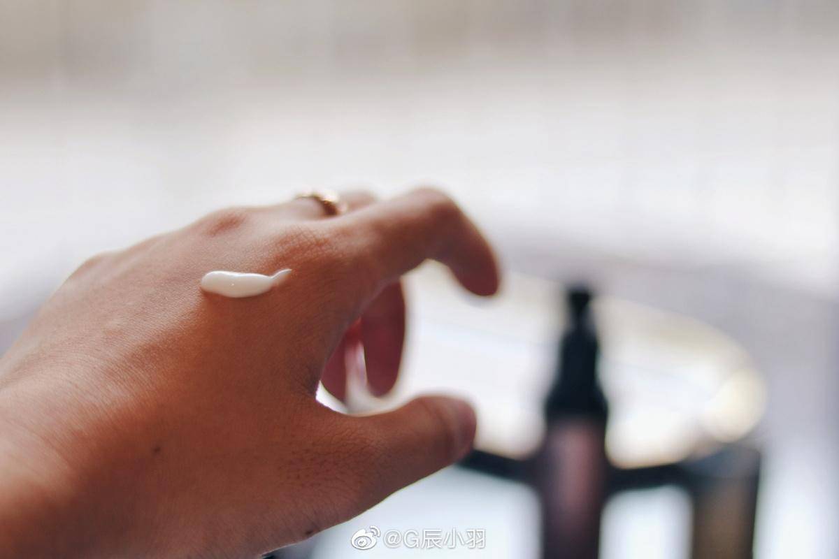 眼霜到底是鸡肋吗,眼霜副作用大吗