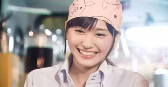 心跳狂飙秘籍,干枯、烟熏色腮红更出彩