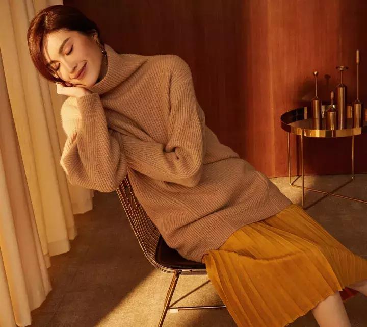 女人圆脸发型和方脸哪个更抗老,适合圆脸方脸女生的发型短发