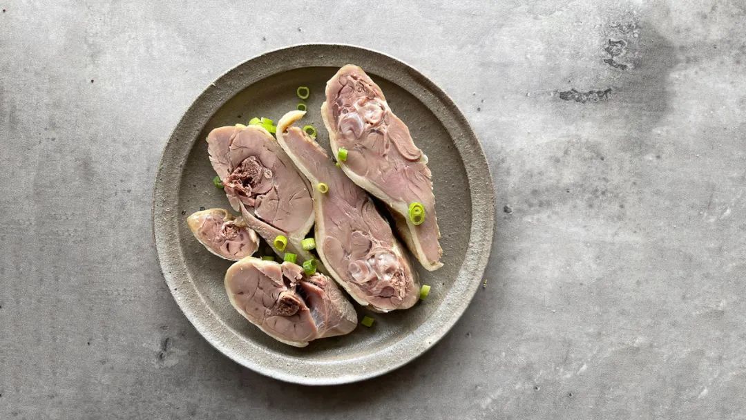 盐水鸭腿南京特产正宗,南京老字号正宗盐水鸭腿