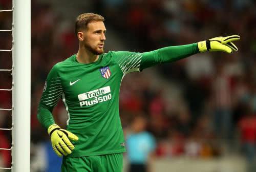 布冯世界级中卫,世界足坛十大最强门将诺伊尔垫底