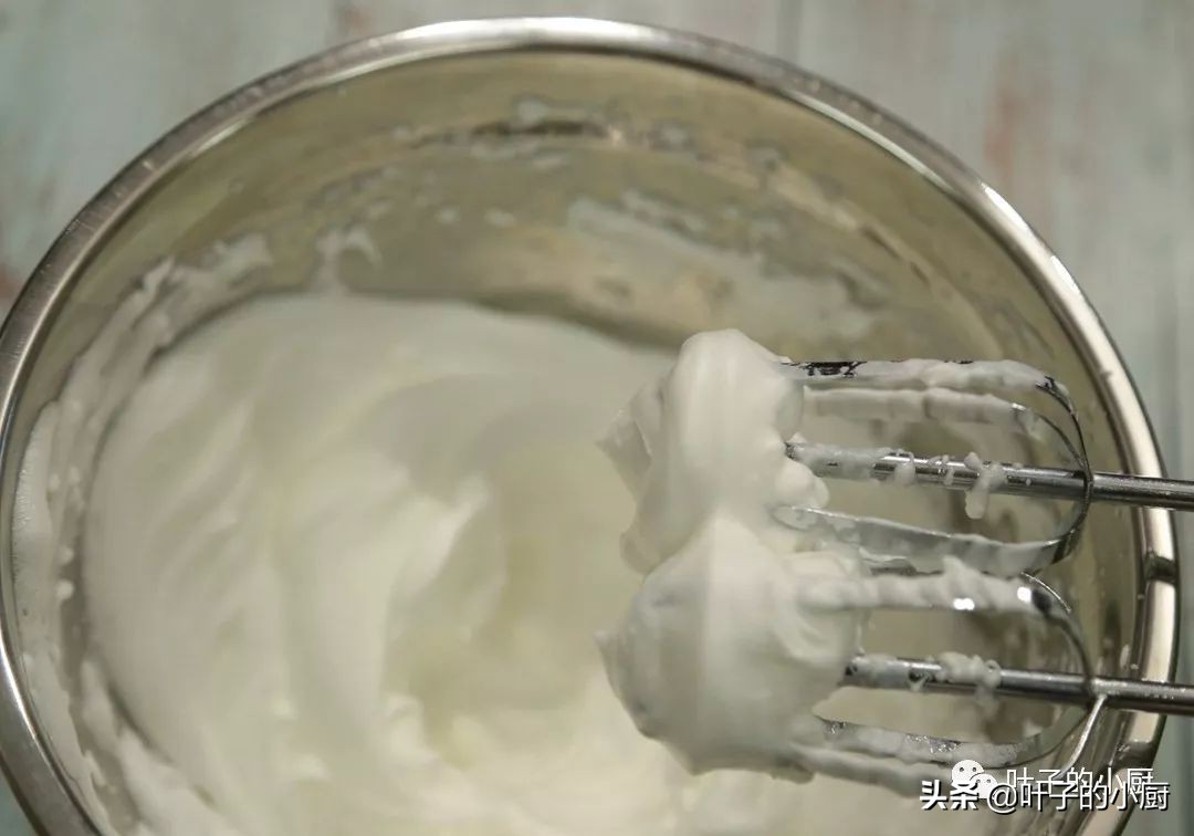 没有电饭锅没有烤箱怎么做蛋糕,没有烤箱怎么做蛋糕用锅蒸可以吗