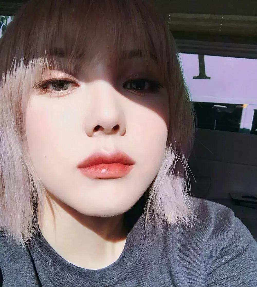 网红脸早已过时高级脸才是王道,清冷气质网红脸