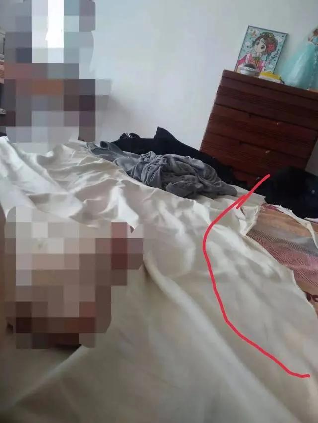 包丽去世，14岁少女遭性侵：那双掐住她们喉咙的大手一直在