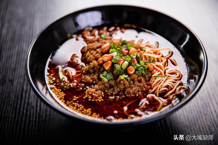 曾经很火的重庆小面,当年爆火的重庆小面