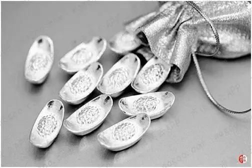 董事会签“抽屉决议”遭处罚，金贵银业24亿预付款去向存疑