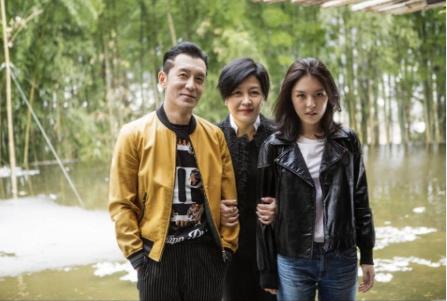 50岁哈文照片,哈文最成功的一件事