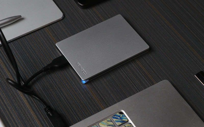 西部数据和东芝的移动硬盘哪个好,东芝移动硬盘各系列区别