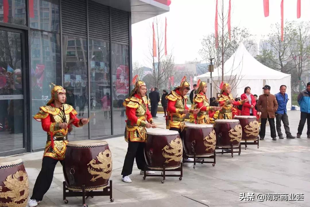 最新南京超级商业体,南京新开业商业综合体