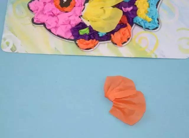 小鱼游幼儿园手工,小鱼游游游幼儿手工