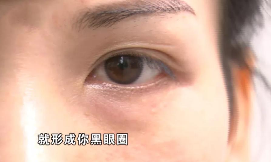 去理发店问托尼老师适合烫什么,去理发店托尼老师