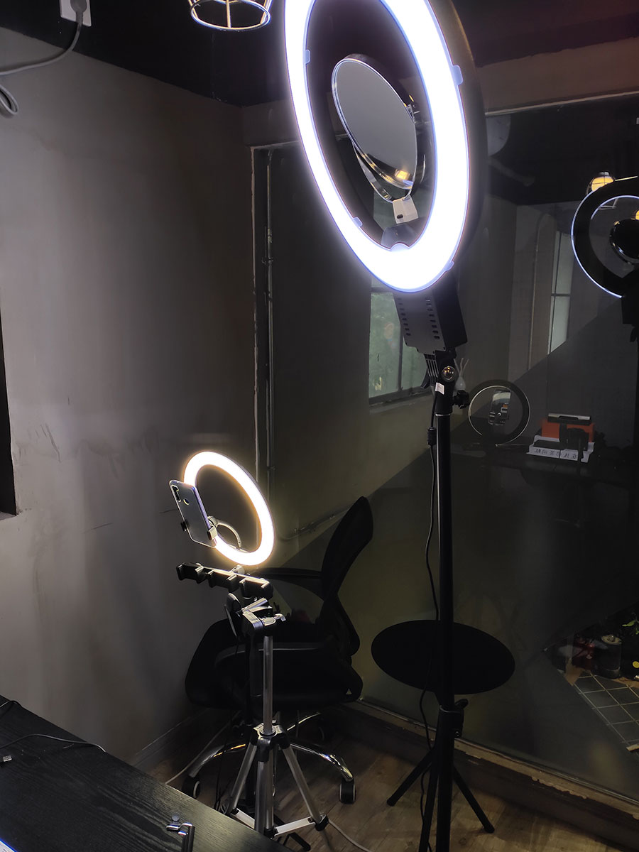 红米手机redmi8,redminote8红米手机