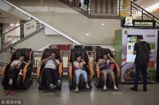 按摩椅按摩两小时瘫痪,街边按摩椅一直坐会怎么样