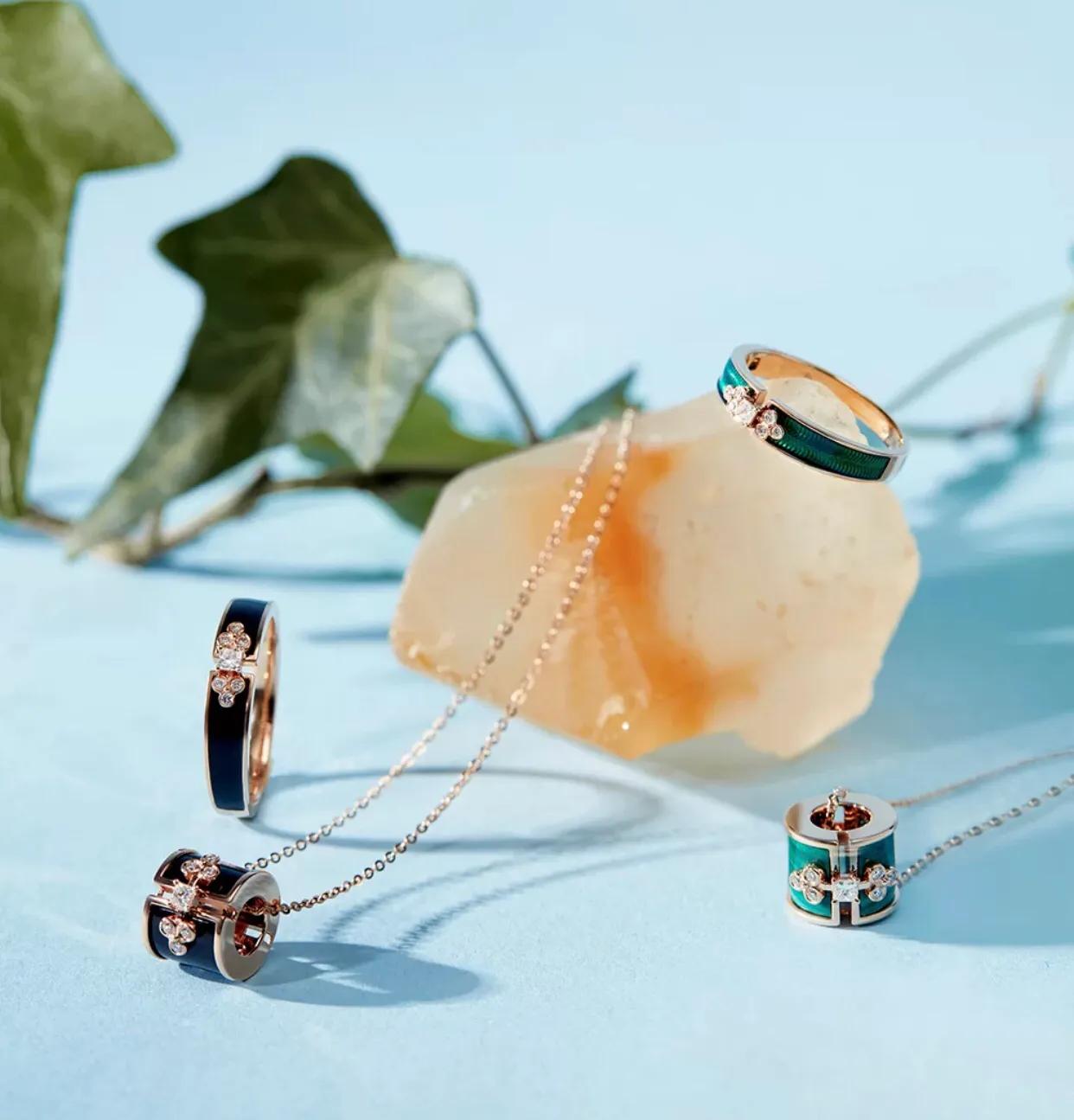 潮宏基小米珠珍爱黄18k金手链,潮宏基黄金手镯手链叠戴