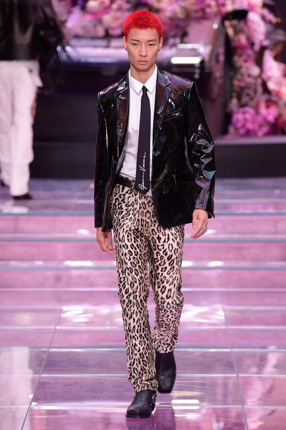 versace新款价格,versace限量版