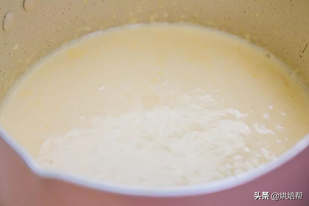 学会这个裱花技巧手残党都不怕了,新手小白裱花怎么练习