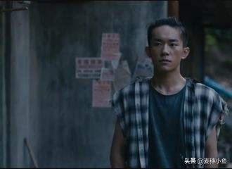 少年的你周冬雨哭了的背后,少年的你周冬雨易烊千玺壁咚