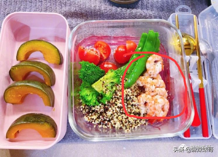 关晓彤假装吃植物肉澄清视频,关晓彤为人造肉宣传翻车