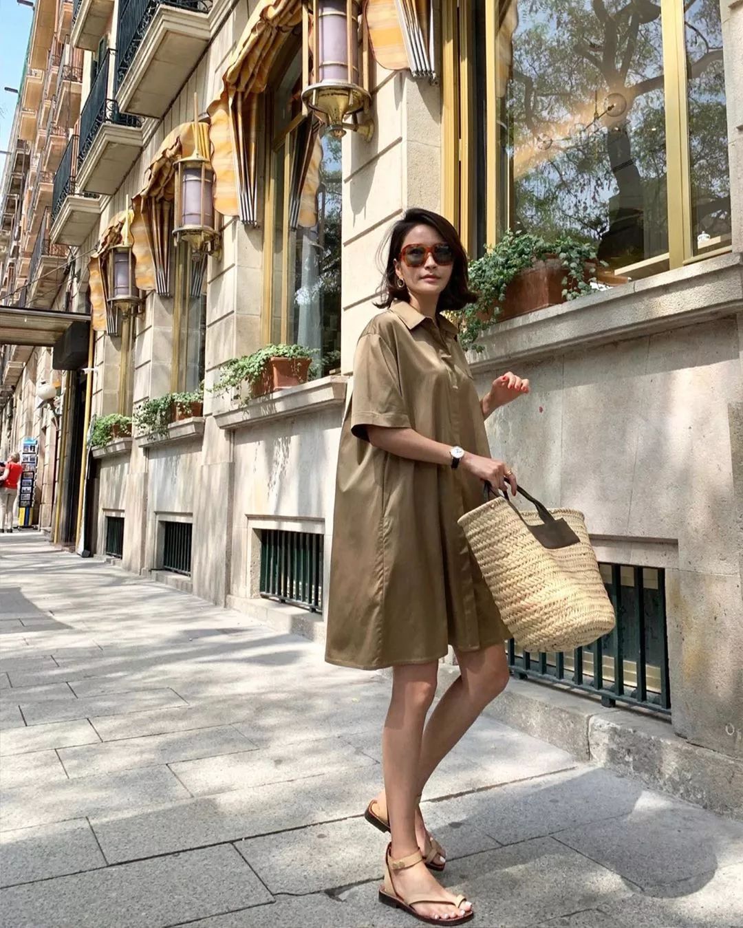 elborndoris穿搭博主,elborn素色穿搭