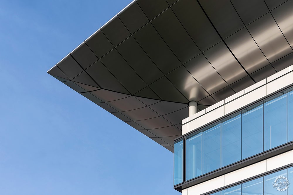 俄亥俄州新兴医疗园区的合作共享办公空间