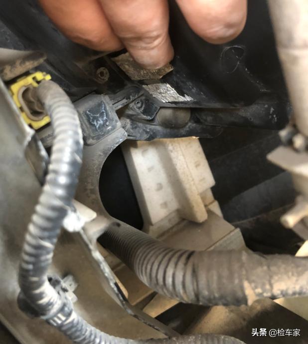 交订金前要先看车吗,买车有必要先交订金吗