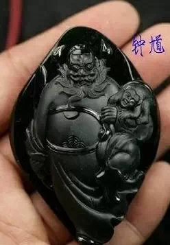 翡翠蝙蝠挂件寓意,翡翠挂件荷花的图案寓意