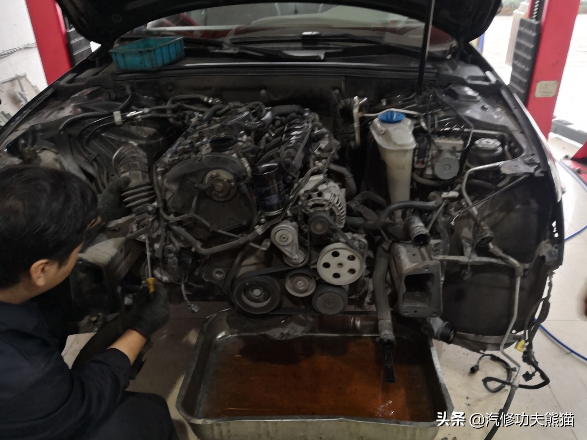 2013奥迪a4l烧机油怎么解决,奥迪a4l哪一款开始烧机油不严重