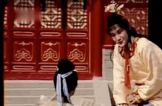 红楼梦中贾芸与宝玉狱中对话,贾宝玉对贾芸有什么恩